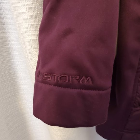 Purple Under Armour Storm Lightweight Jacket, Size x-small - Picture 9 of 10